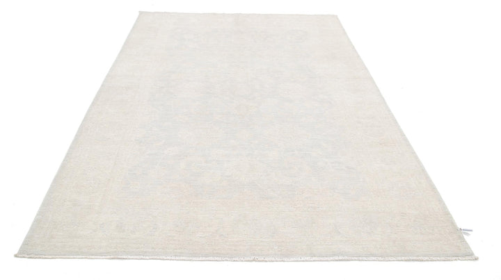 Serenity 6’ 0″ x 8’ 11” - No. AV23236 - ALRUG Rug Store