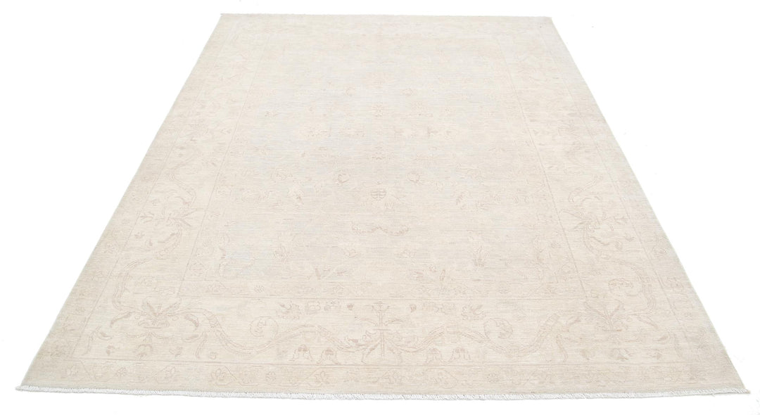 Serenity 6’ 4″ x 8’ 6″ - No. AV39816 - ALRUG Rug Store