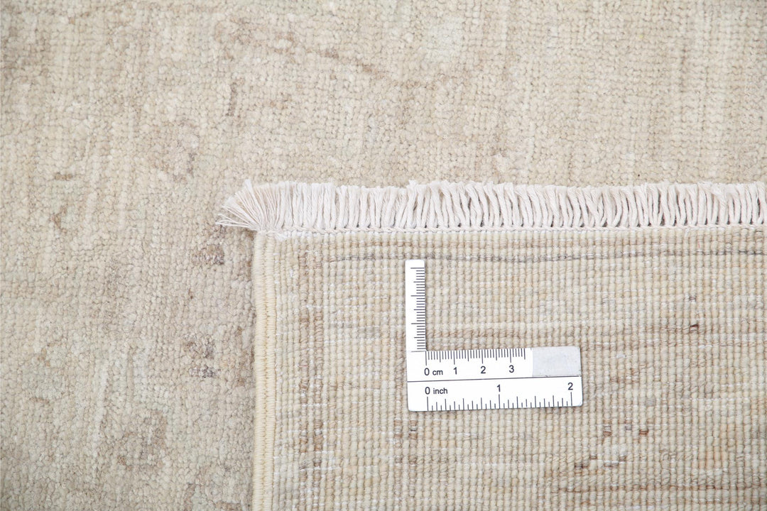 Serenity 7’ 10” x 9’ 9″ - No. AV43162 - ALRUG Rug Store