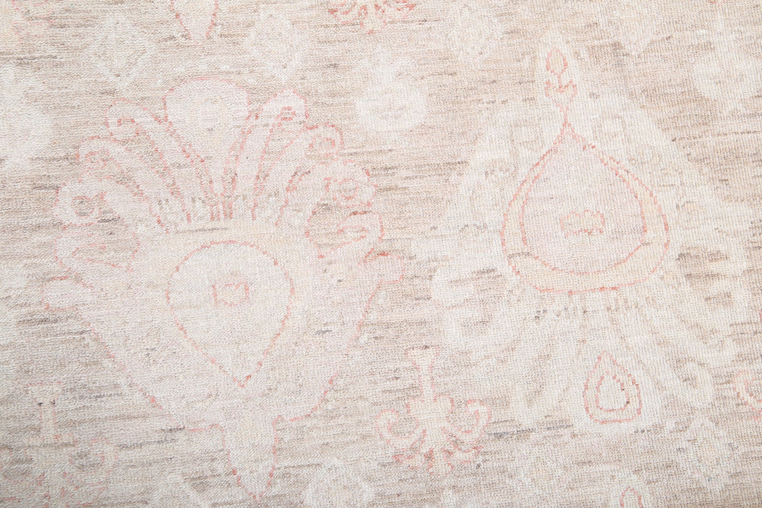 Artemix 8’ 11” x 11’ 5″ - No. AV91233 - ALRUG Rug Store