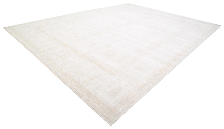 Ivory Pakistani Tabriz Rug 13'5" x 17'7" Hand-Knotted view