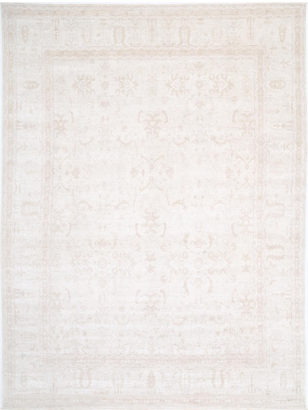 Ivory Pakistani Tabriz Rug 13'5" x 17'7" Hand-Knotted