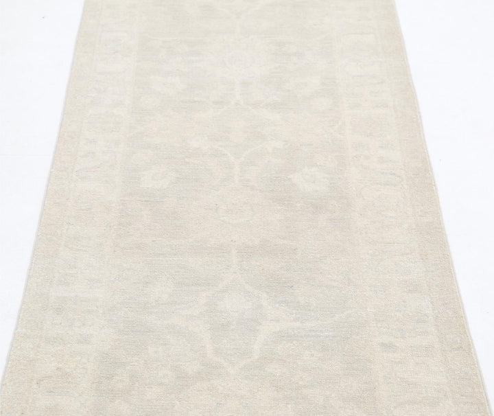 Serenity 2’ 7″ x 8’ 3″ - No. AV45623 - ALRUG Rug Store