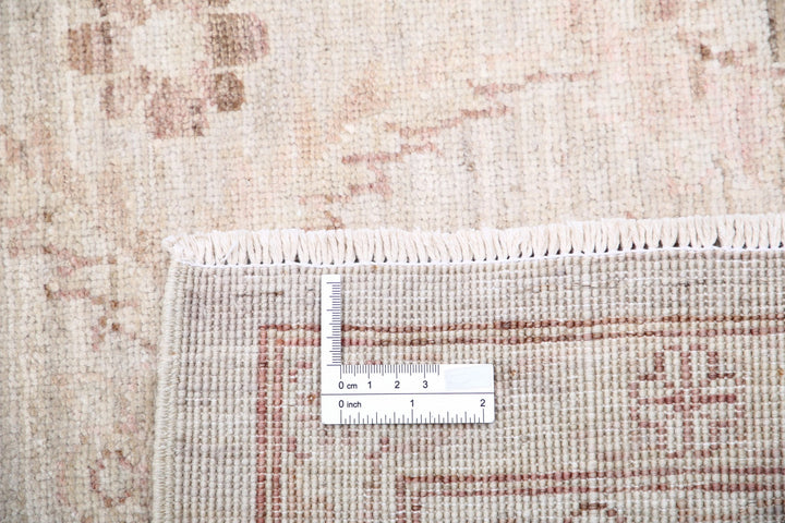 Serenity 8’ 10” x 11’ 11” - No. AV56571 - ALRUG Rug Store