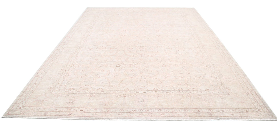 Serenity 8’ 10” x 11’ 11” - No. AV56571 - ALRUG Rug Store