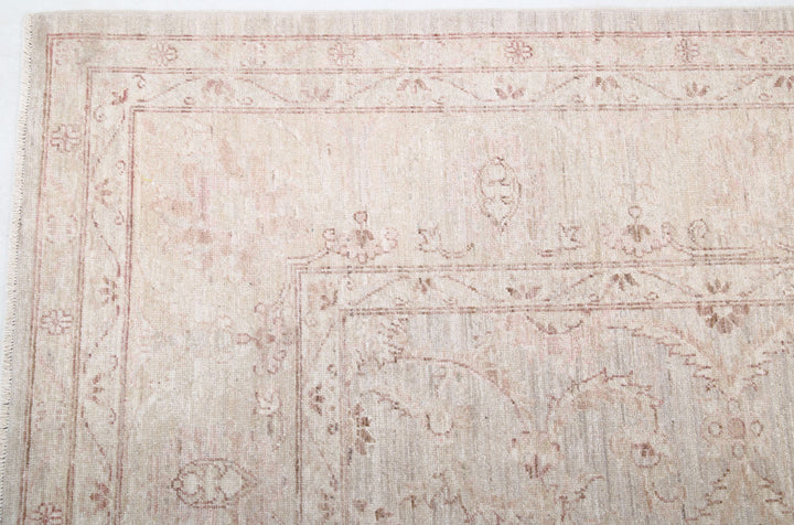 Serenity 8’ 10” x 11’ 11” - No. AV56571 - ALRUG Rug Store