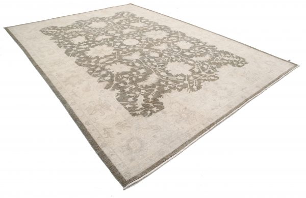 Serenity 9’ 9″ x 13’ 6″ - No. AV70850