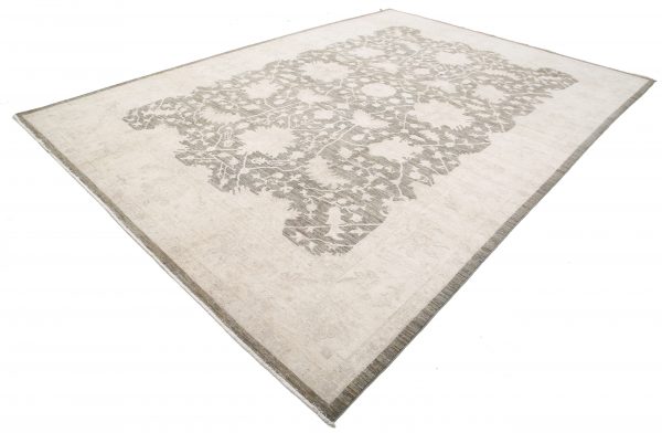 Serenity 9’ 9″ x 13’ 6″ - No. AV70850