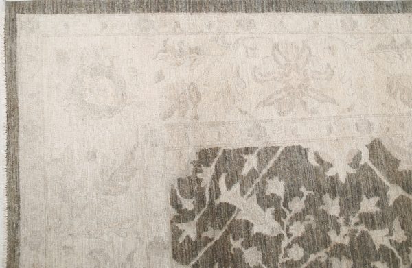 Serenity 9’ 9″ x 13’ 6″ - No. AV70850