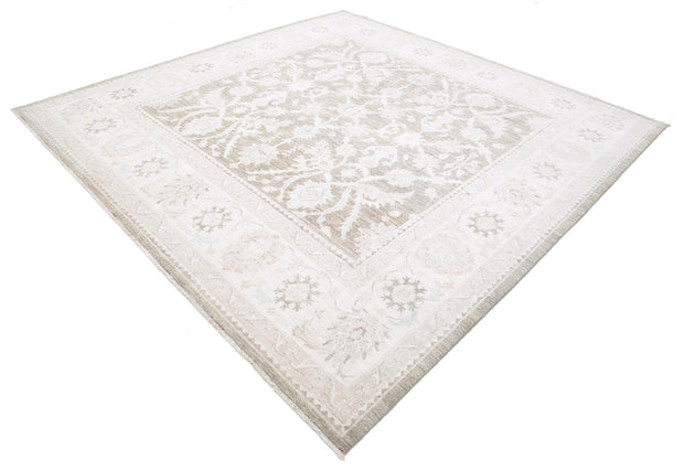 Serenity 9’ 6″ x 9’ 8″ - No. AV35618 - ALRUG Rug Store