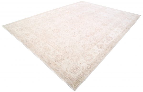 Grey Pakistani Serenity Rug 9'11" x 13'7" Hand-Knotted view 13
