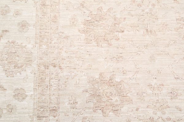 Grey Pakistani Serenity Rug 9'11" x 13'7" Hand-Knotted view 17