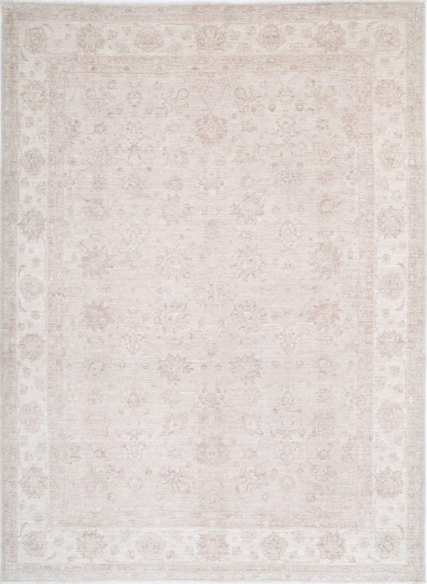Grey Pakistani Serenity Rug 9'11" x 13'7" Hand-Knotted view 11