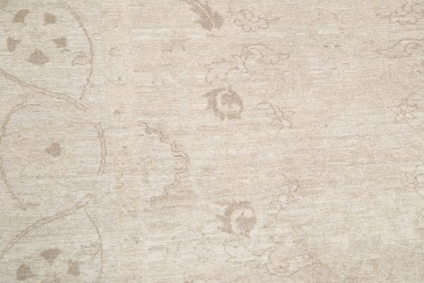 Serenity 7’ 9″ x 8’ 7″ - No. AV16569