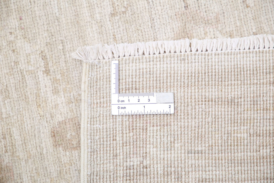 Serenity 8’ 9″ x 12’ 1″ - No. AV34538 - ALRUG Rug Store