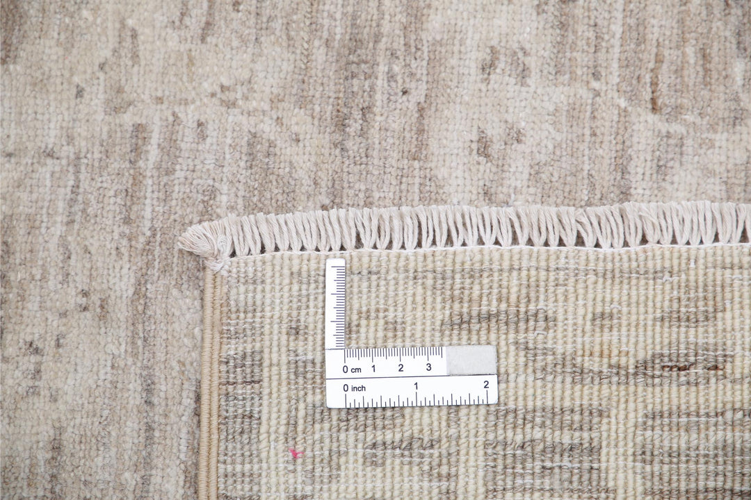 Serenity 8’ 0″ x 9’ 1″ - No. AV17613 - ALRUG Rug Store