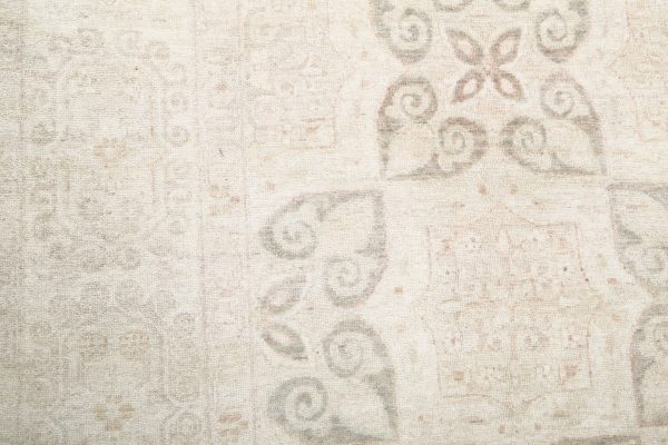 Serenity 9’ 10” x 13’ 5″ - No. AV21106