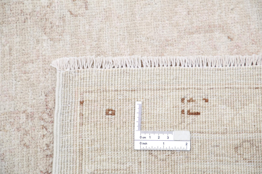 Serenity 8’ 1″ x 9’ 5″ - No. AV25247 - ALRUG Rug Store