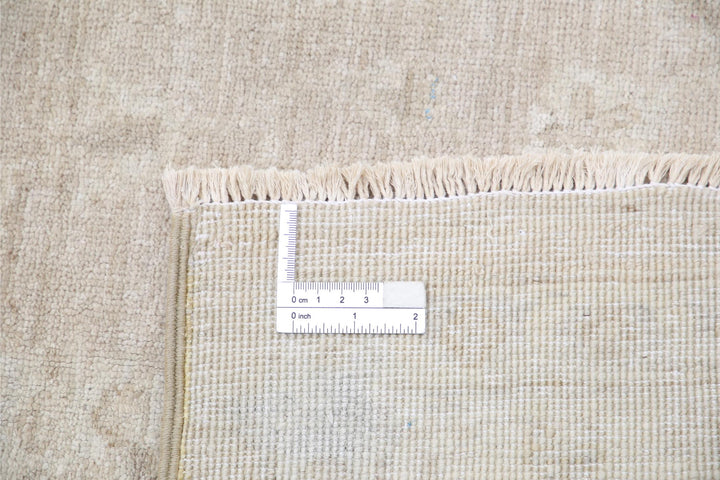 Serenity 9’ 9″ x 13’ 10” - No. AV77583 - ALRUG Rug Store