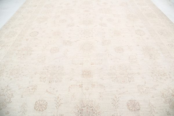 Ivory Serenity Rug 11'8" x 15'5" Hand-Knotted pattern