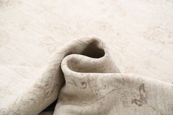 Ivory Serenity Rug 11'8" x 15'5" Hand-Knotted texture