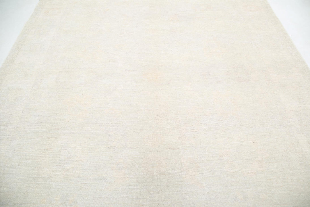 Oushak 8’ 8″ x 13’ 3″ - No. AV42937 - ALRUG Rug Store