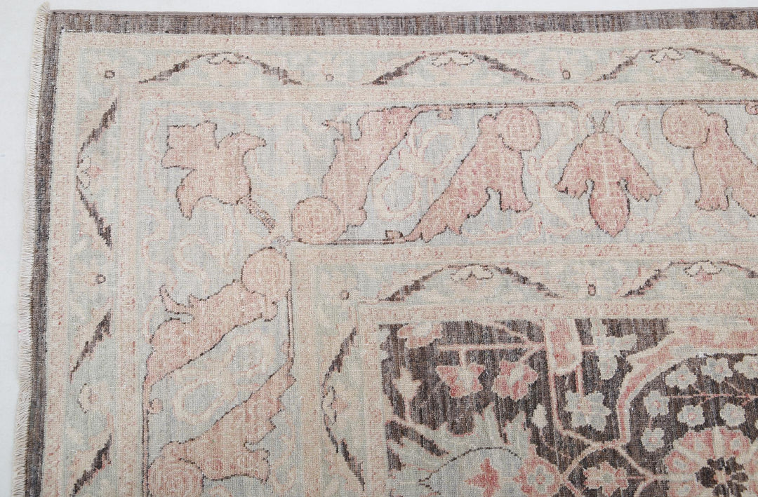 Serenity 8’ 8″ x 11’ 5″ - No. AV96555 - ALRUG Rug Store