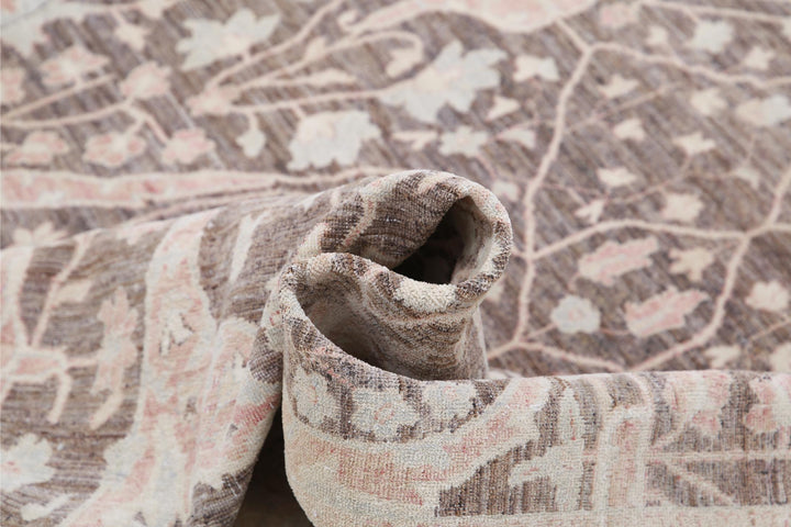 Serenity 8’ 8″ x 11’ 5″ - No. AV96555 - ALRUG Rug Store