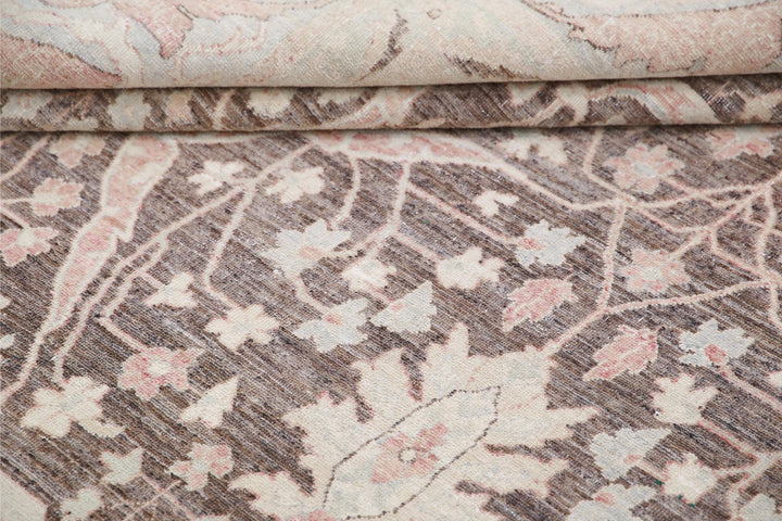 Serenity 8’ 8″ x 11’ 5″ - No. AV96555 - ALRUG Rug Store