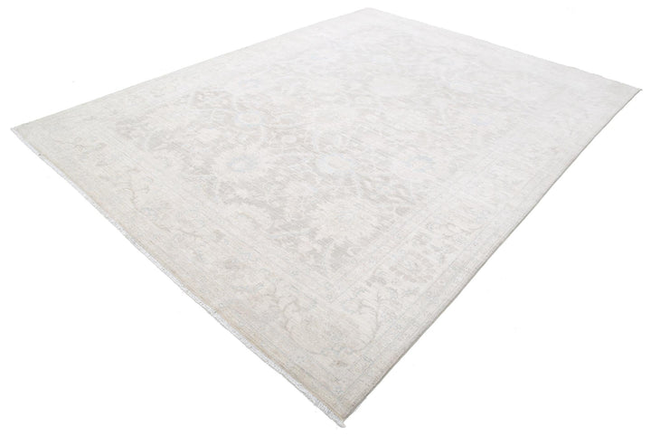 Serenity 8’ 4″ x 11’ 1″ - No. AV98664 - ALRUG Rug Store