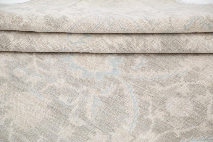 Serenity 8’ 4″ x 11’ 1″ - No. AV98664 - ALRUG Rug Store