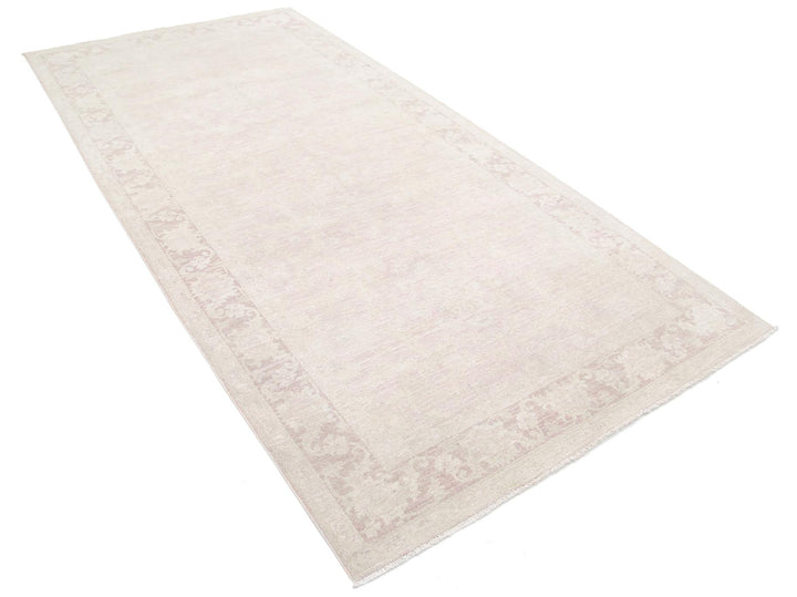 Serenity 5’ 0″ x 10’ 2″ - No. AV92619 - ALRUG Rug Store