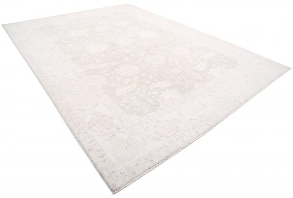 Serenity 9’ 11” x 13’ 5″ - No. AV22743