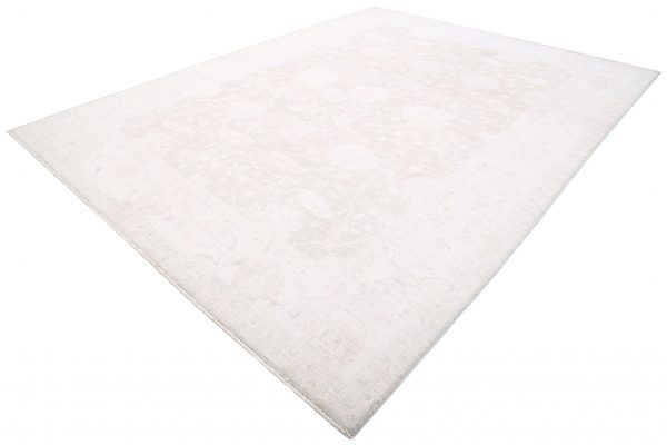 Serenity 9’ 11” x 13’ 5″ - No. AV22743