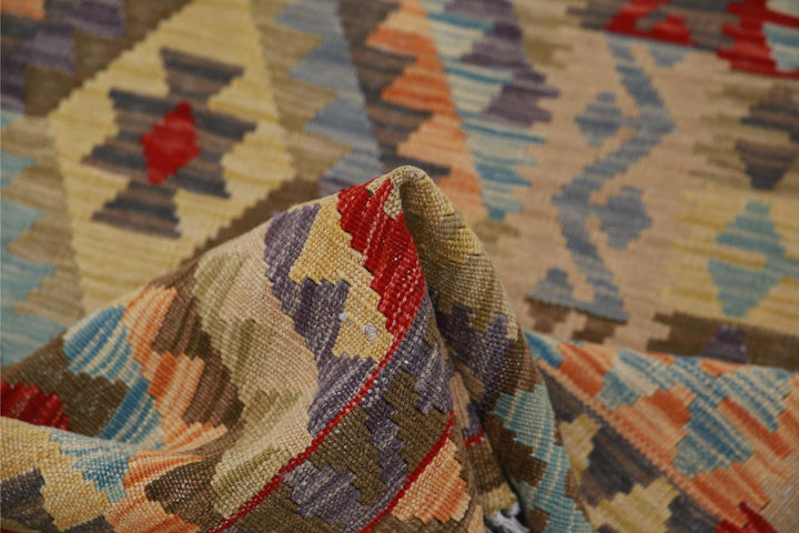 Kilim 3’ 4″ x 5’ 0″ - No. AV33668 - ALRUG Rug Store