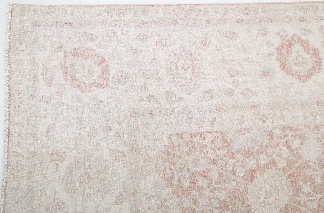 Ariana 8’ 10” x 11’ 8″ - No. AV70270 - ALRUG Rug Store