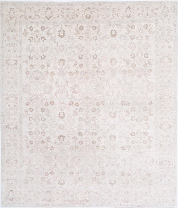 Ariana 8’ 1″ x 9’ 5″ - No. AV42146 - ALRUG Rug Store
