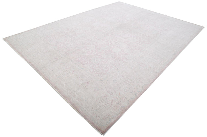 Ariana 8’ 8″ x 11’ 8″ - No. AV95986 - ALRUG Rug Store