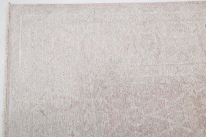 Ariana 8’ 8″ x 11’ 8″ - No. AV95986 - ALRUG Rug Store