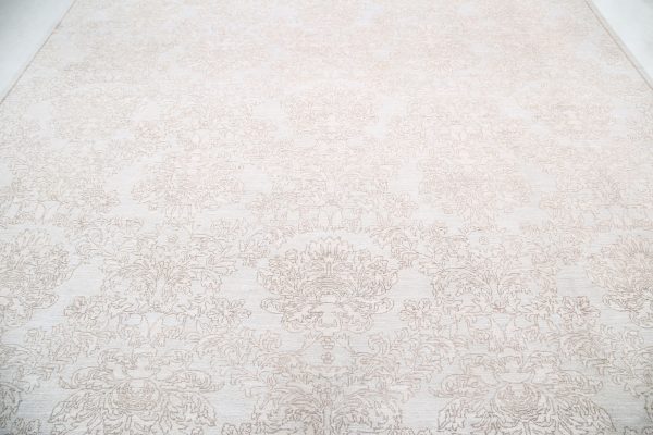 Brown Pakistani Oriental Rug 9'9" x 12'10" Hand-Knotted view 15