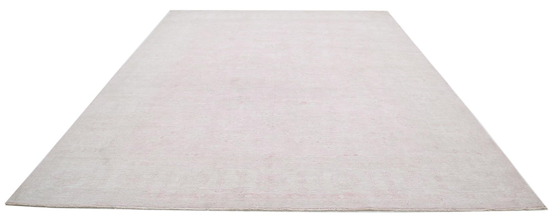 Serenity 9’ 10” x 12’ 7″ - No. AV19780 - ALRUG Rug Store