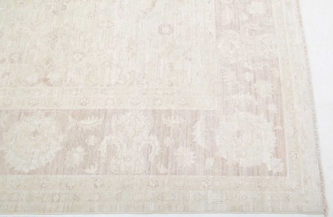 Serenity 8’ 10” x 11’ 8″ - No. AV99932 - ALRUG Rug Store