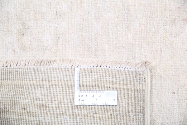 Serenity 8’ 2″ x 9’ 10” - No. AV47989