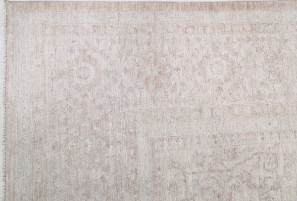 Serenity 9’ 10” x 13’ 11” - No. AV77519