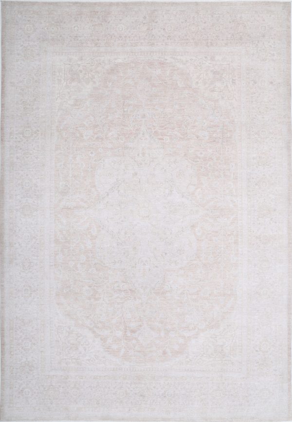 Serenity 9’ 10” x 13’ 11” - No. AV77519