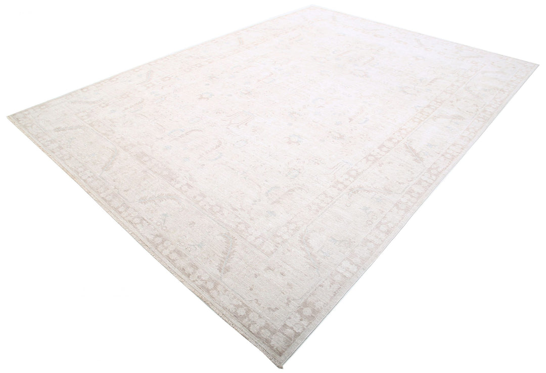 Serenity 8’ 7″ x 11’ 7″ - No. AV42302 - ALRUG Rug Store