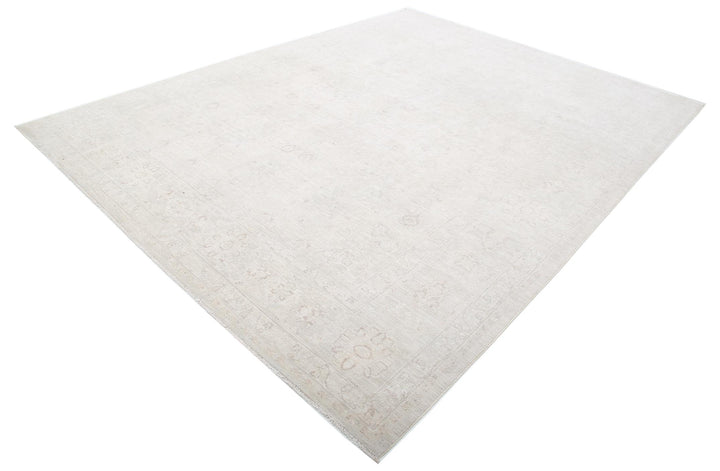 Serenity 8’ 9″ x 11’ 3″ - No. AV28149 - ALRUG Rug Store