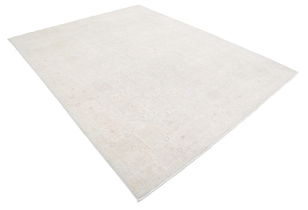 Serenity 7’ 10” x 9’ 10” - No. AV62123 - ALRUG Rug Store