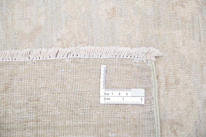 Serenity 7’ 10” x 9’ 10” - No. AV62123 - ALRUG Rug Store