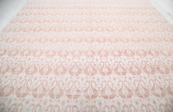 Artemix 12’ 1″ x 17’ 5″ - No. AV20198